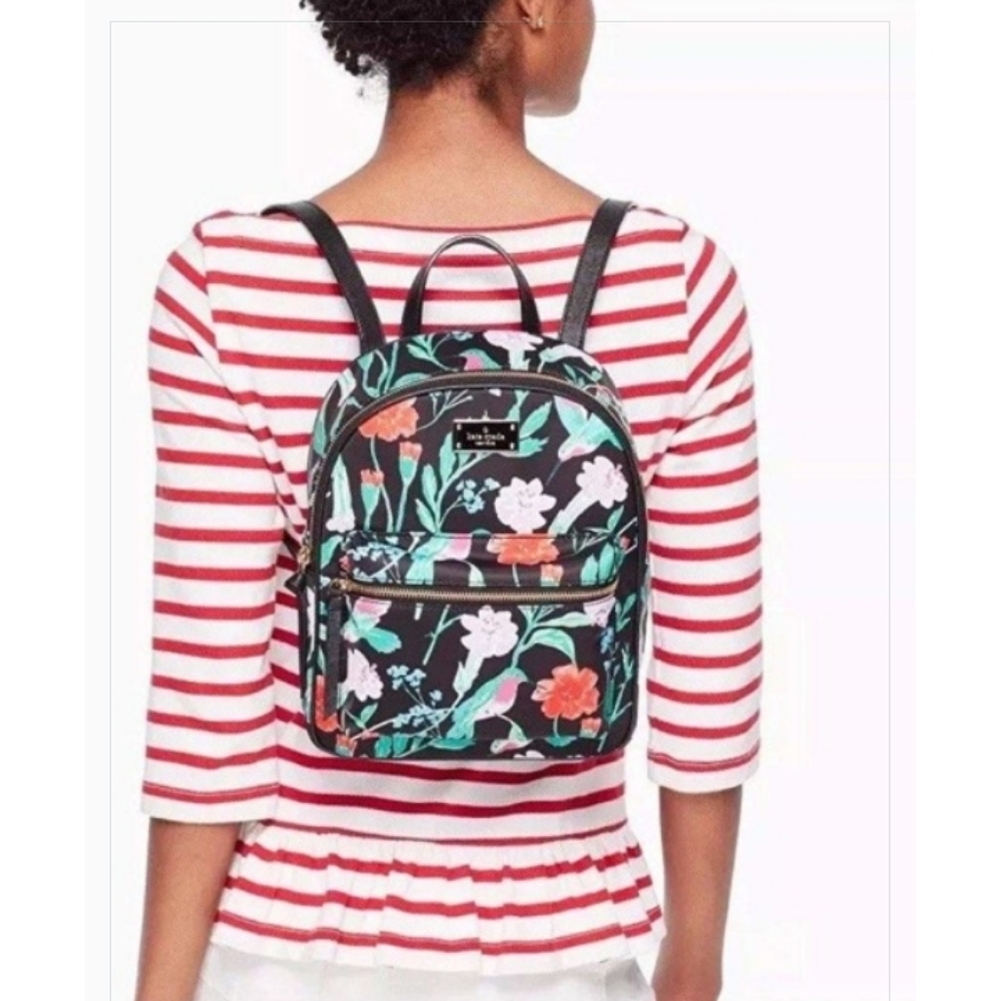 Kate Spade-Wilson Road Bradley Hummingbird Floral Backpack/Bag 🖤💚 11.5. x 9.5